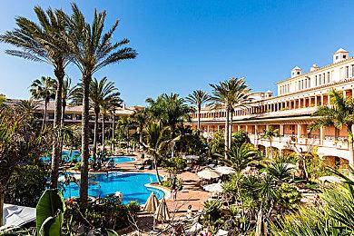 印尼恐怖游戏《小镇惊魂3》新预告及截图 美女太动人